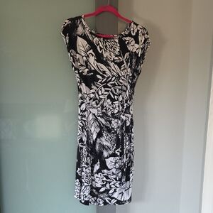 Denver Hayes Black and White Floral Midi Dress